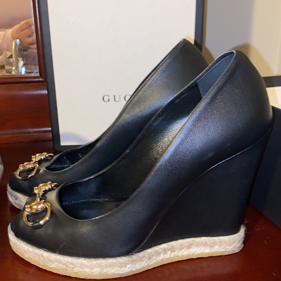 SOLD!! Authentic black leather Gucci wedges - Picture 6 of 7